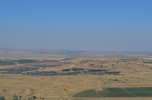 View from Mount Bental, Israel of an ISIS explosion across the Syrian border